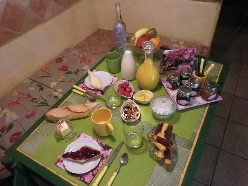 Chez Catherine Roquebrune-sur Argens Extérieur photo