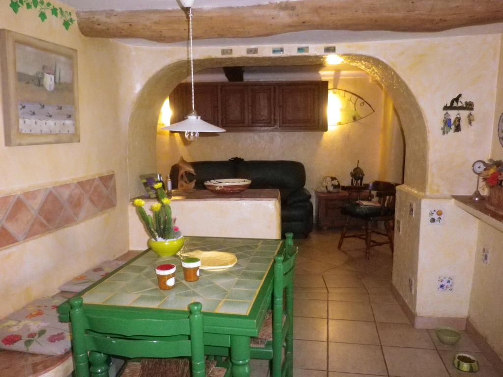 Chez Catherine Roquebrune-sur Argens Extérieur photo